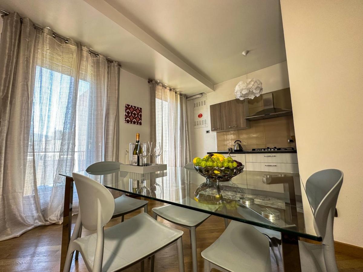 Miparia 154 Home Holiday Palermo Buitenkant foto