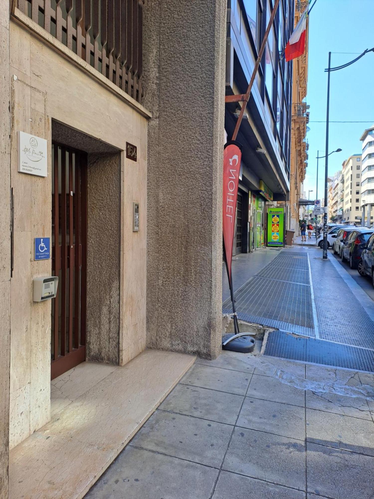Miparia 154 Home Holiday Palermo Buitenkant foto